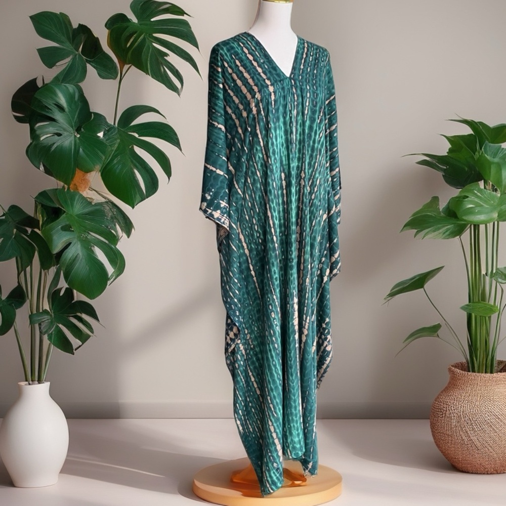 0118/ Hand Tie-Dye Rayon Caftan: Bohemian Maxi Dress, Resort Wear